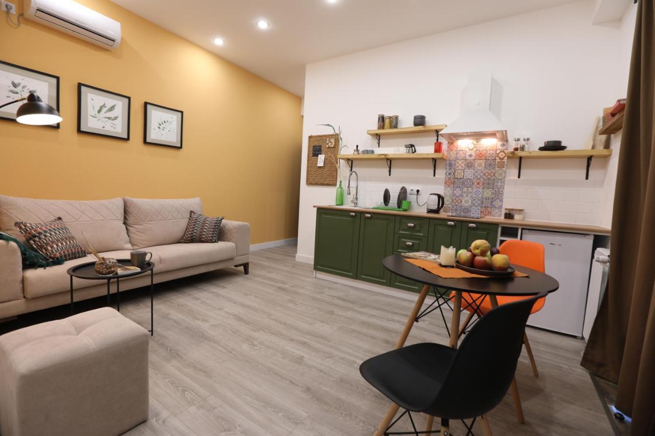 Hotelise I Tulip Apartment Ереван Экстерьер фото