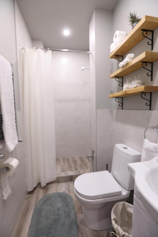 Hotelise I Tulip Apartment Ереван Экстерьер фото