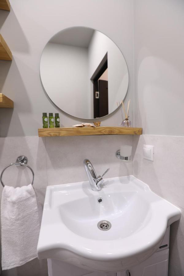 Hotelise I Tulip Apartment Ереван Экстерьер фото